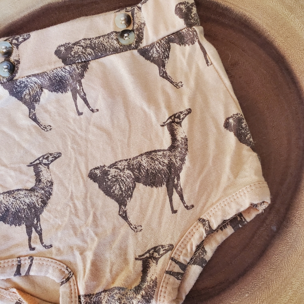 Kate Quinn 6-12 months Baby Infant Bummie Bottoms Pants Llama bamboo collection